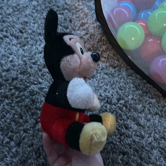 A Mickey Mouse stuffed animal - Picture 4 of 4